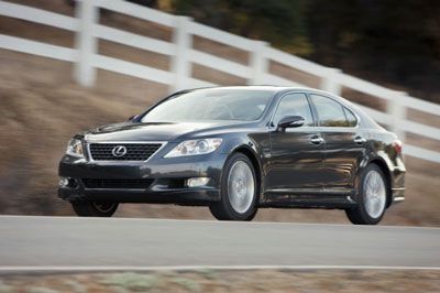 Lexus Debuts Revised LS 460 With New Styling And Telematics Lexus LS460 2